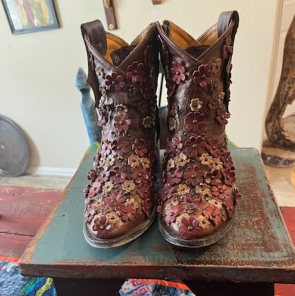 Old Gringo Hippie Chick Brass Red Bone 7" Ankle Boots Size 8B - Picture 2 of 4